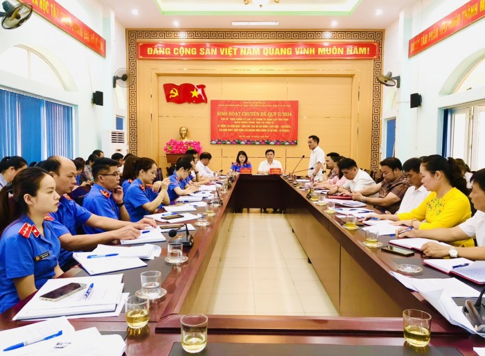Hòa An: Phối hợp với Chi bộ Văn phòng HĐND, UBND và Chi bộ Kinh tế hạ tầng huyện tổ chức sinh hoạt chuyên đề Quý II