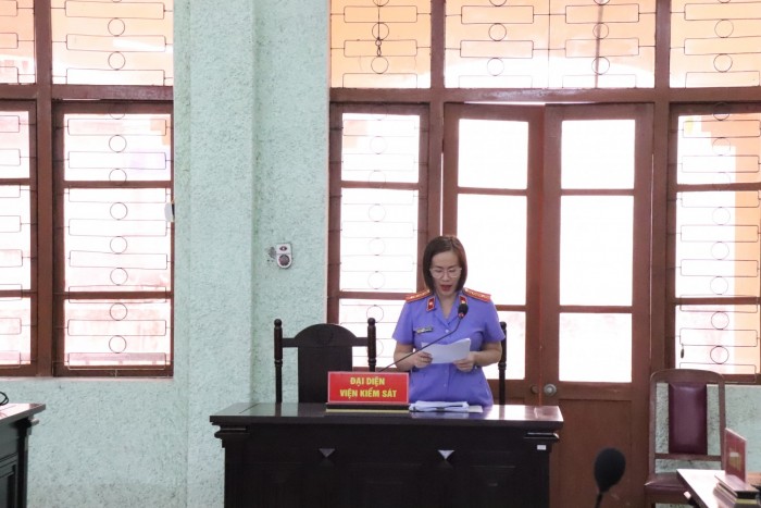 Kiểm sát việc tiêu hủy vật chứng và bàn giao tài sản sung công quỹ Nhà nước