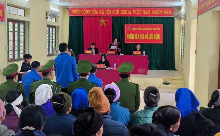 VKSND khu vực 1 tham gia xét xử lưu động tại xã Hòa An, tỉnh Cao Bằng