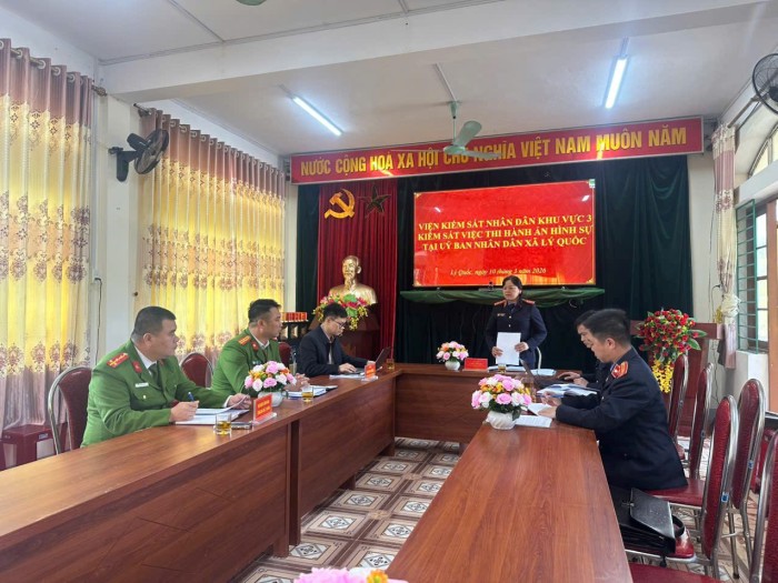 Viện KSND tỉnh tăng cường kiểm sát việc bảo đảm quyền bầu cử của người bị tạm giữ, tạm giam tại Trại tạm giam Công an tỉnh