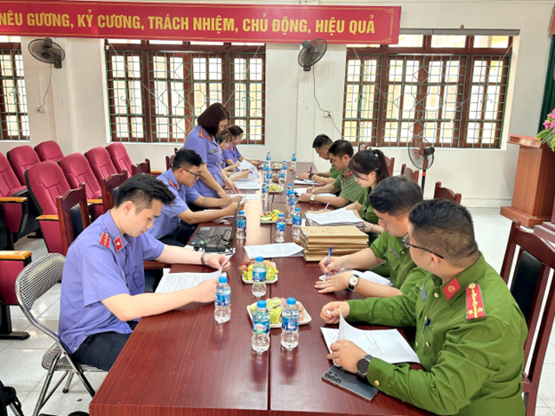 Viện KSND khu vực 3 - Cao Bằng kiến nghị cấp Giấy khai sinh cho trẻ em