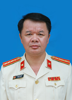 dong chi hoang cao duc1 pho vien truong