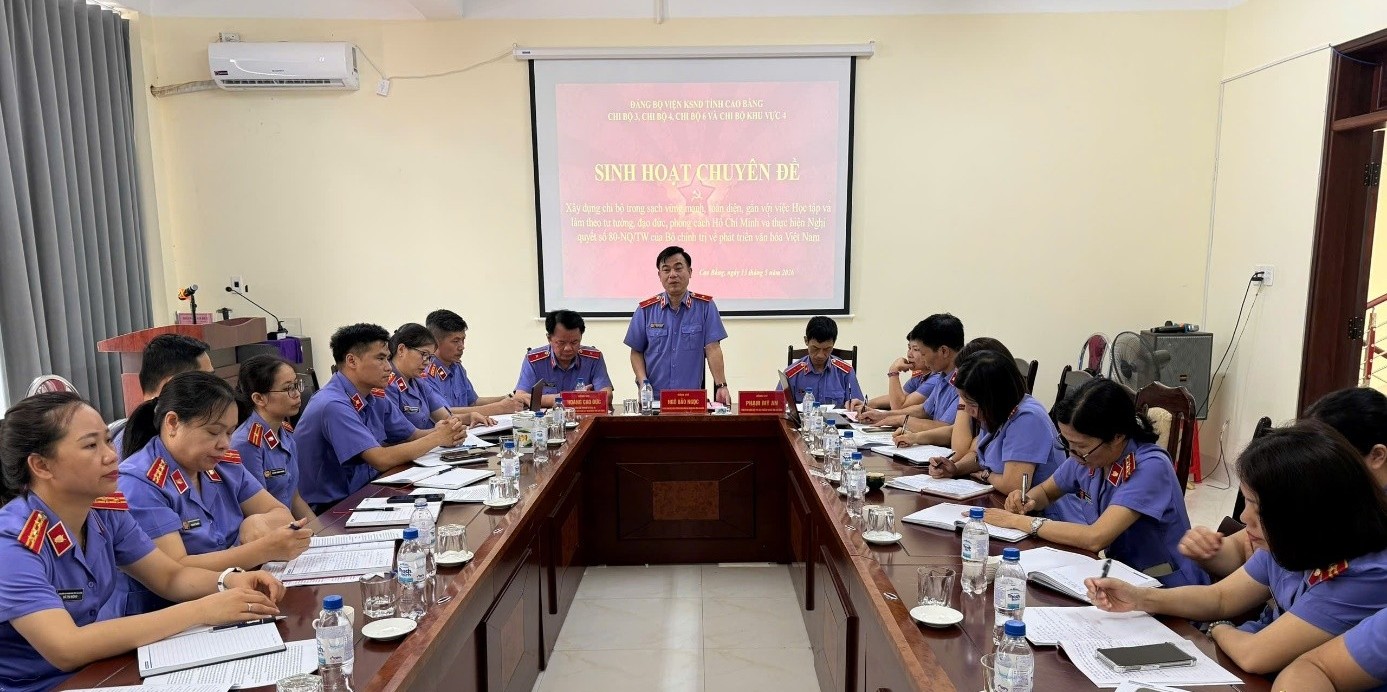 sếp Ngọc