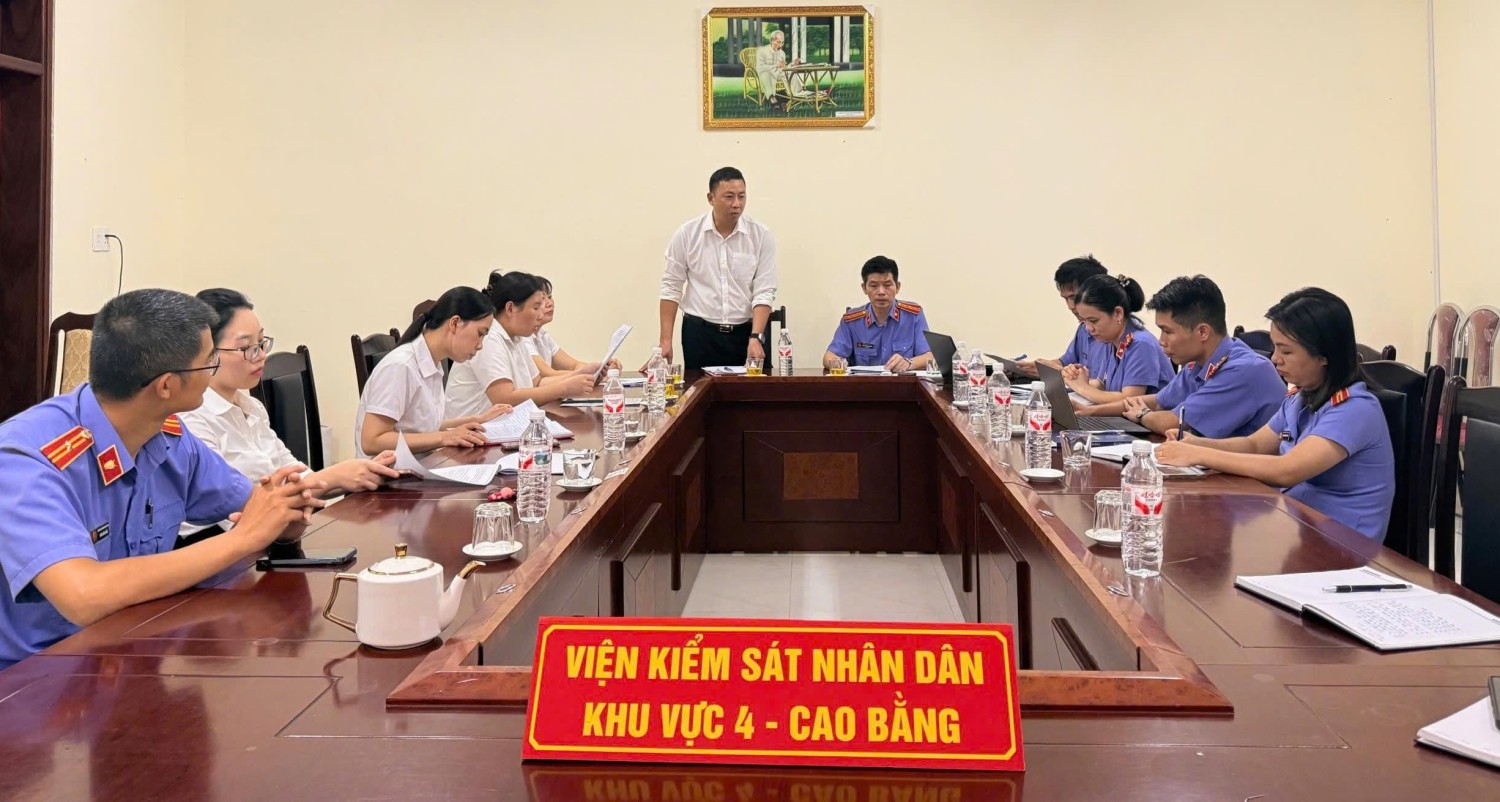 toàn cảnh